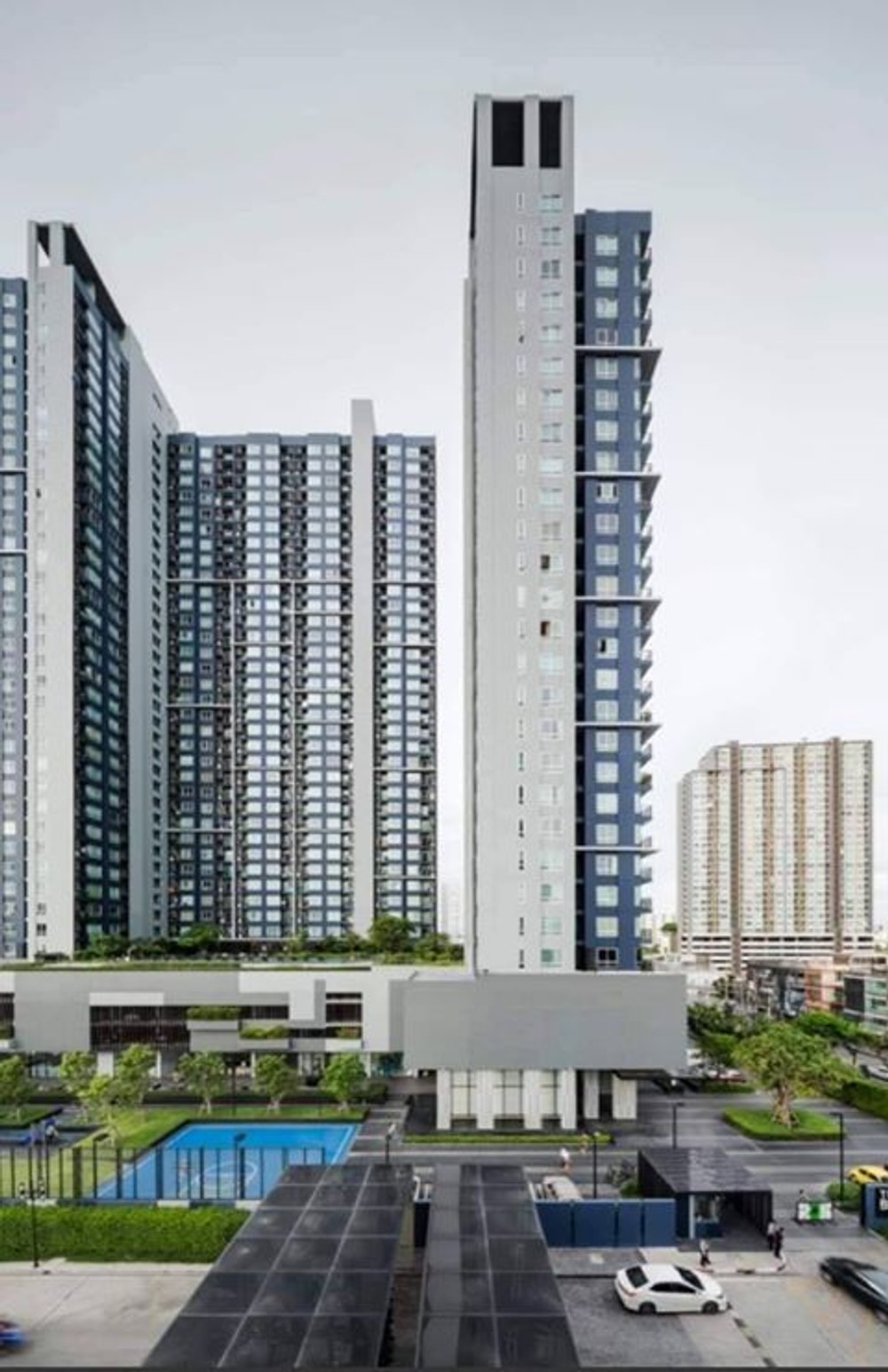 #ขายคอนโดหรูพร้อมอยู่ได้เลย The Base Sukhumvit77