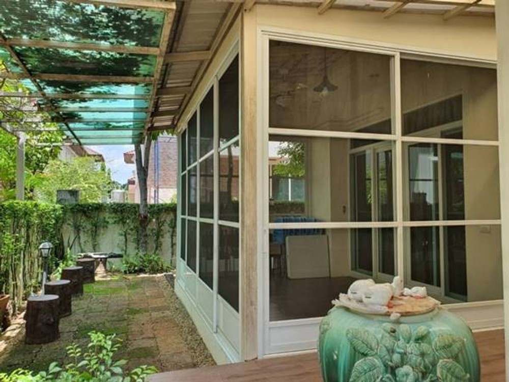 ขายบ้านเดี่ยว หมู่บ้านเอ็นริชปาร์ค ปิ่นเกล้า-สาทร 4 นอน 150วา ใกล้ถนนพระเทพ โทร 0619419639