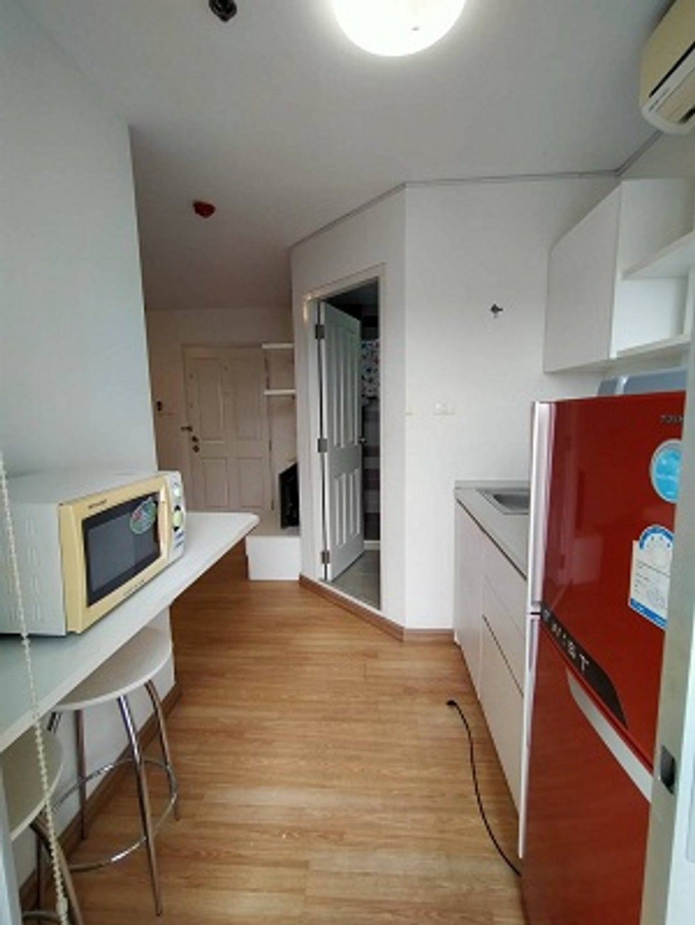ให้เช่า The Trust Residence 1  Bed ใกล้ ม.ธรรมศาสตร์ (ว่างหลายห้อง)