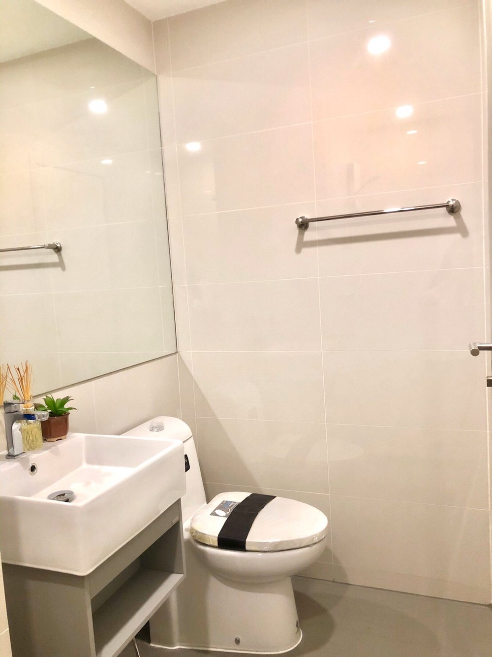 ให้เช่า Knightsbridge Prime Sathorn จากปกติ 27,000 จองภายในเดือนธันวาคม พิเศษ 20,000 บาท