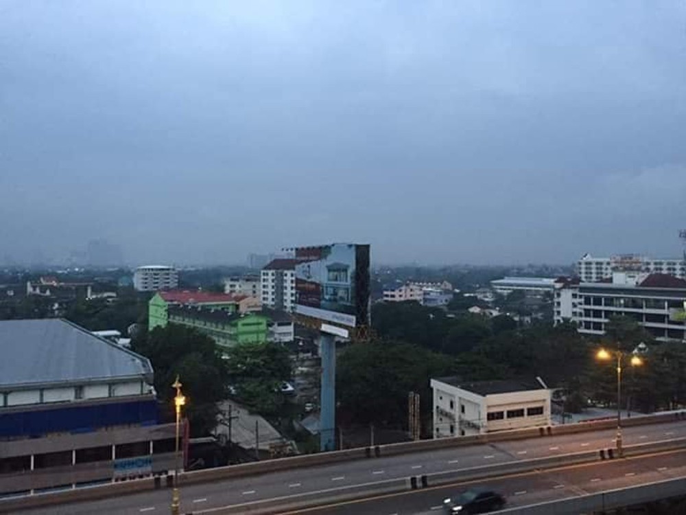ให้เช่าคอนโด ลุมพินี วิลล์ แจ้งวัฒนะ-ปากเกร็ด สเตชั่น ใกล้ 5 แยกปากเกร็ด ติดรถไฟฟ้าสายสีชมพู