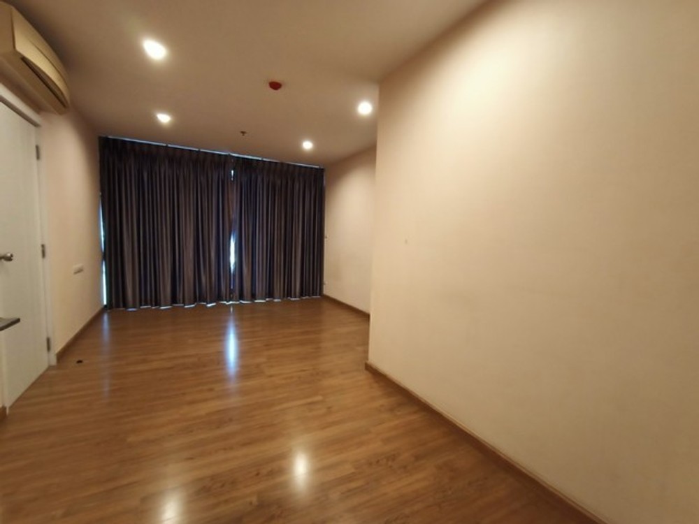 🌻 ให้เช่าคอนโด The Tree Interchange { 2 Br 63 ตร.ม / 15,000 บาทต่อเดือน }, ใกล้รถไฟฟ้า โทร 0636241455 **