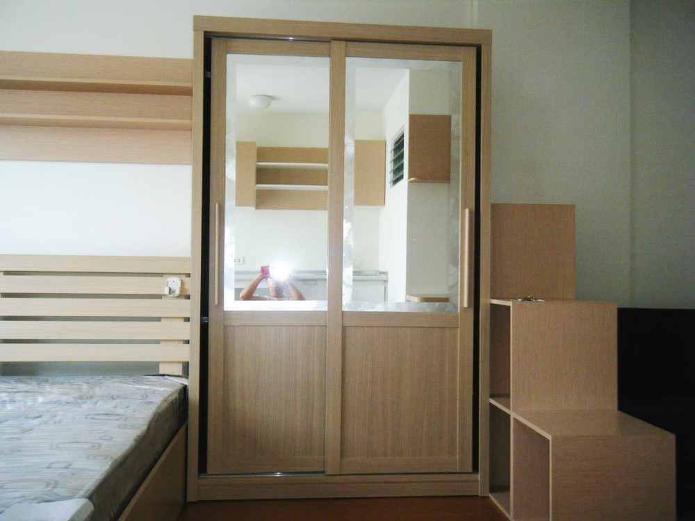 ให้เช่าห้องสตูดิโอ   -  ลุมพินี คอนโดทาวน์ 
รามอินทราหลักสี่ (ใกล้เซ็นทรัลรามอินทรา )
ห้องสวย เดินทางสะดวก เฟอร์นิเจอร์ครบ เครื่องใช้ไฟฟ้าจัดเต็ม 