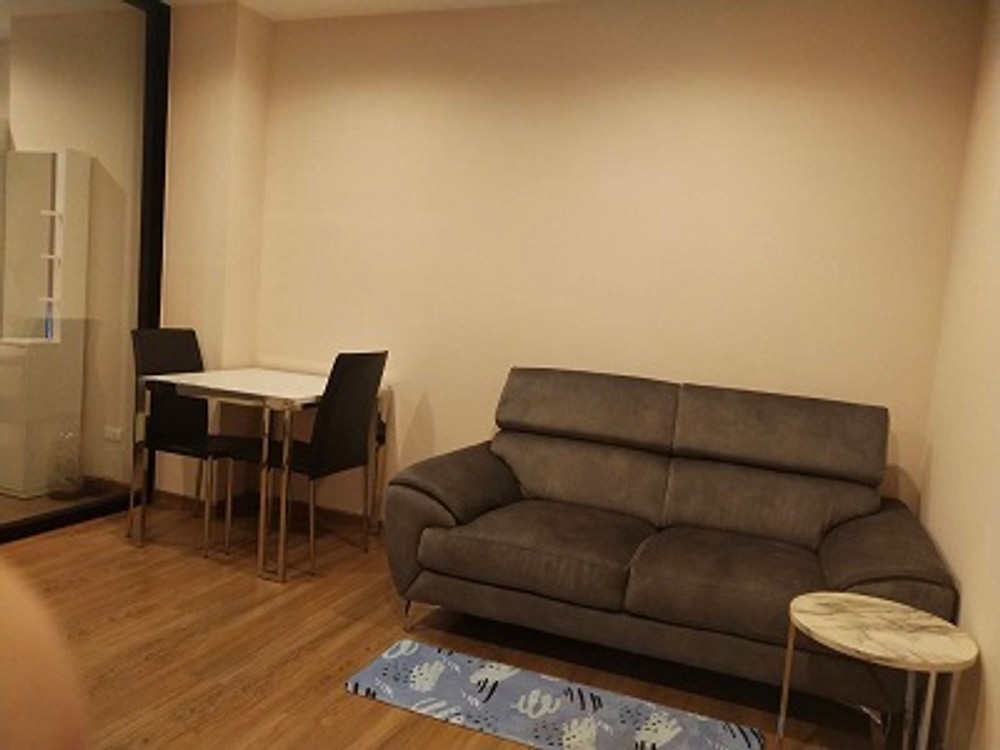 ✨ให้เช่า✨เดอะทรี อินเตอร์เชนจ์ 1Bed 36ตรม ชั้น24  เฟอร์แต่งครบสวย พร้อมอยู่ 