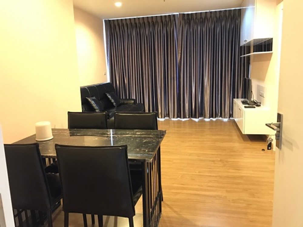 For Rent The Tree Interchange เตาปูน ราคาเพียง 20,000 บาท 2 BR 36 ตร.ม. ตึก A ชั้น 40 ครบ+ซักผ้า พร้อมอยู่ 091-5528889 เฟิร์ส