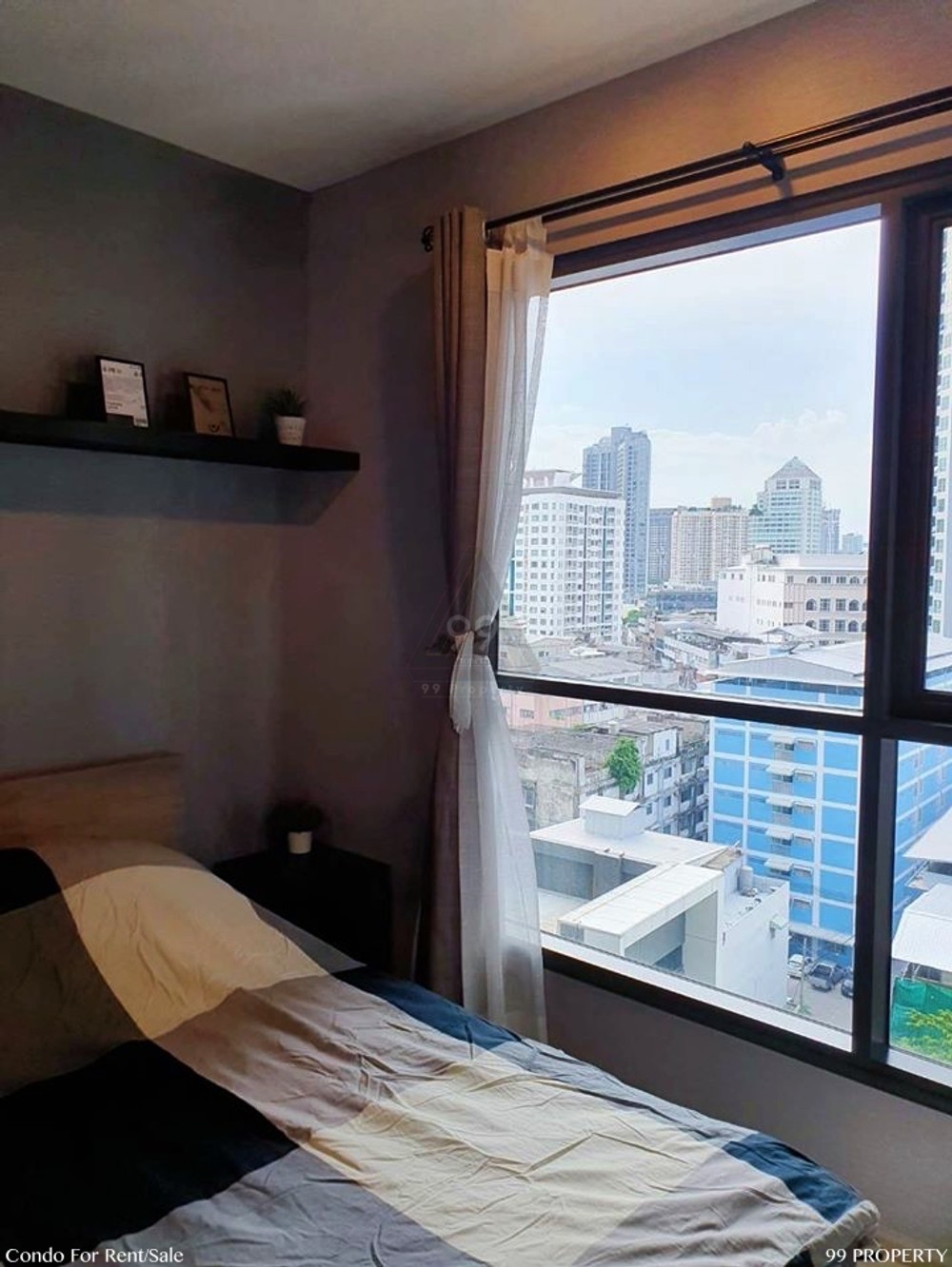 Life Sukhumvit 48 [ไลฟ์ สุขุมวิท 48]

