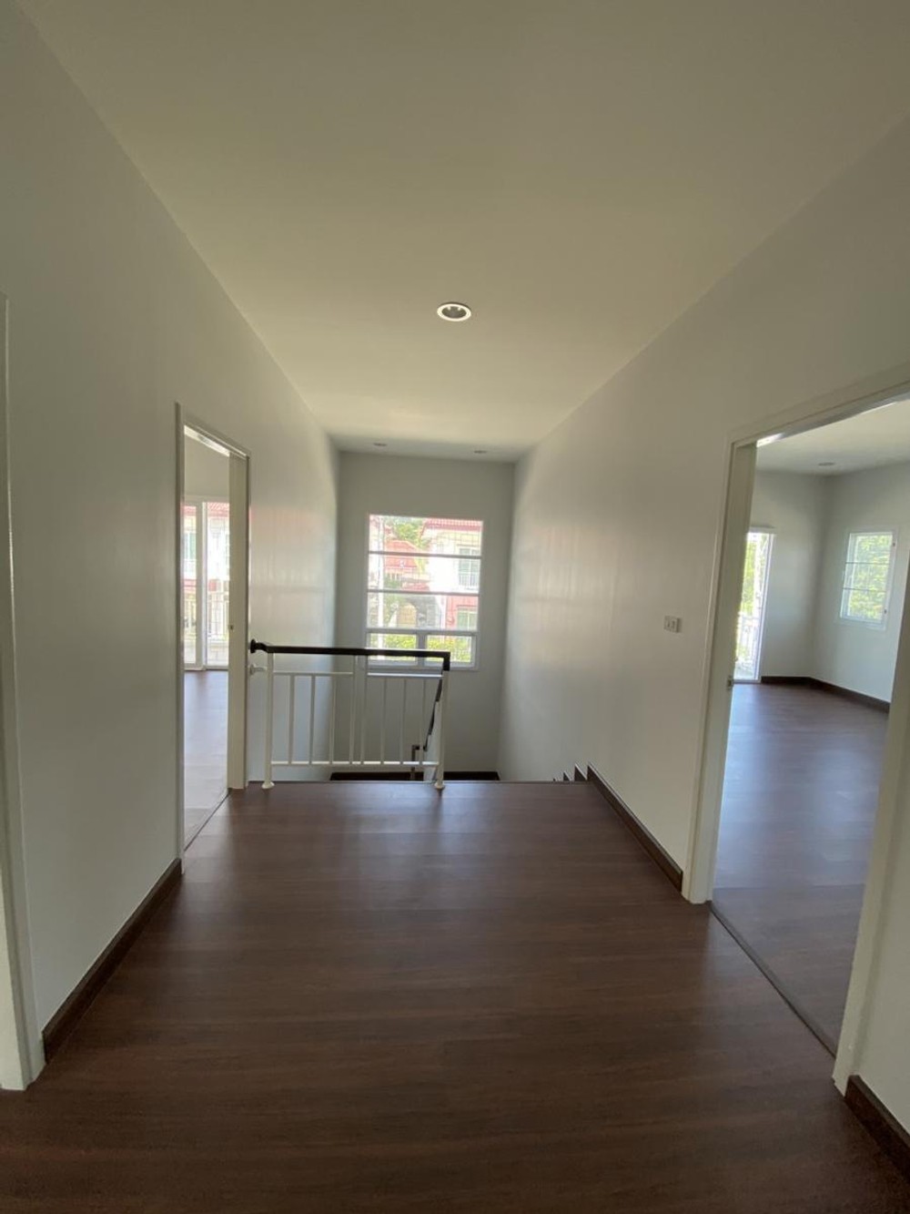 ขายบ้าน เดอะเฟิร์ส บาย สิรารมย์ ถนนมิตรภาพ-โคกกรวด 51084
51084 House For Sale The First By Sirarom Mittraphap-Kokkruat Rd.