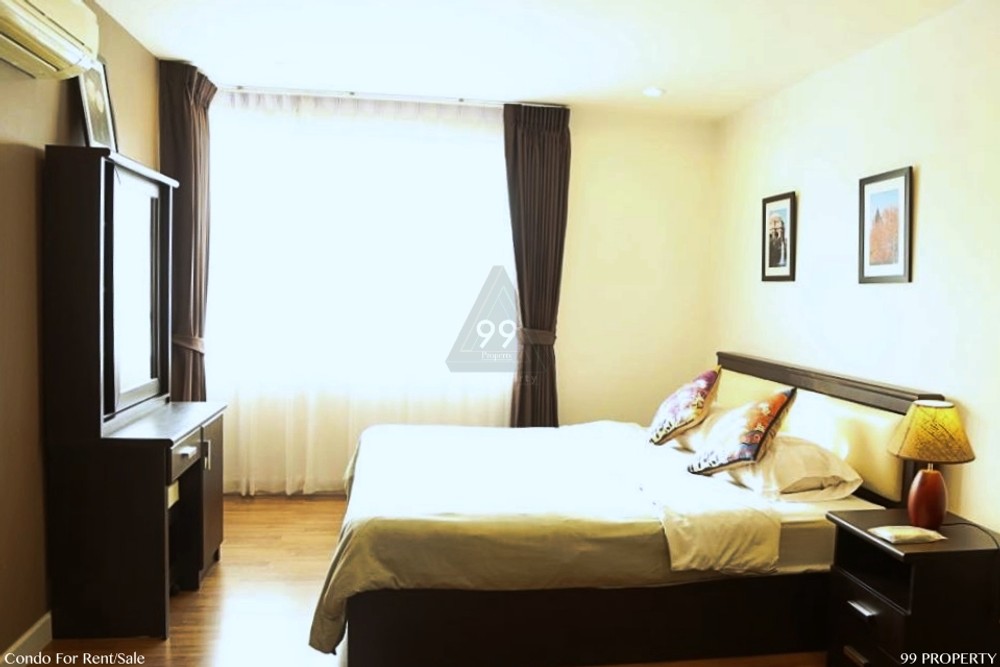 The Clover Thonglor [เดอะโคลเวอร์ ทองหล่อ].