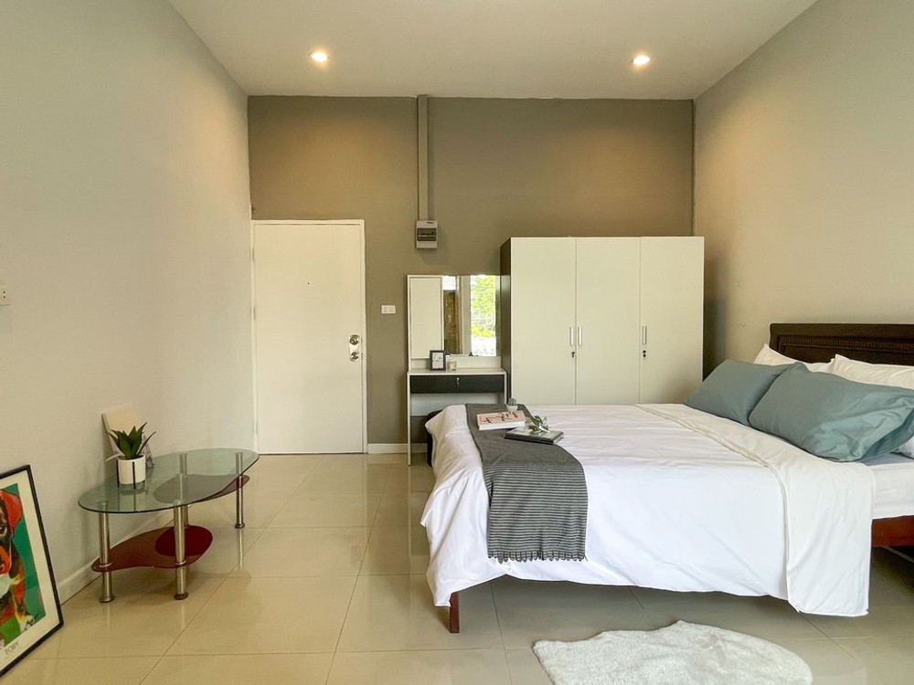 ขายด่วน คอนโด Pete Ratchada Condominium (พีท รัชดา คอนโดมิเนียม) ย่านรัชดา รีโนเวทใหม่ แต่งสวย ราคา 850,000 บาท ใกล้ MRT ลาดพร้าว