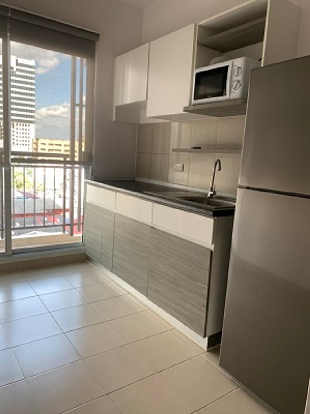 For Rent ศุภาลัย เวอเรนด้า รัตนาธิเบศร์ (Studio 33 ตรม/7,000 บาท ) ชั้น 6 ใกล้ MRT/ห้าง ครบ พร้อมอยู่ 091-5528889 เฟิร์ส