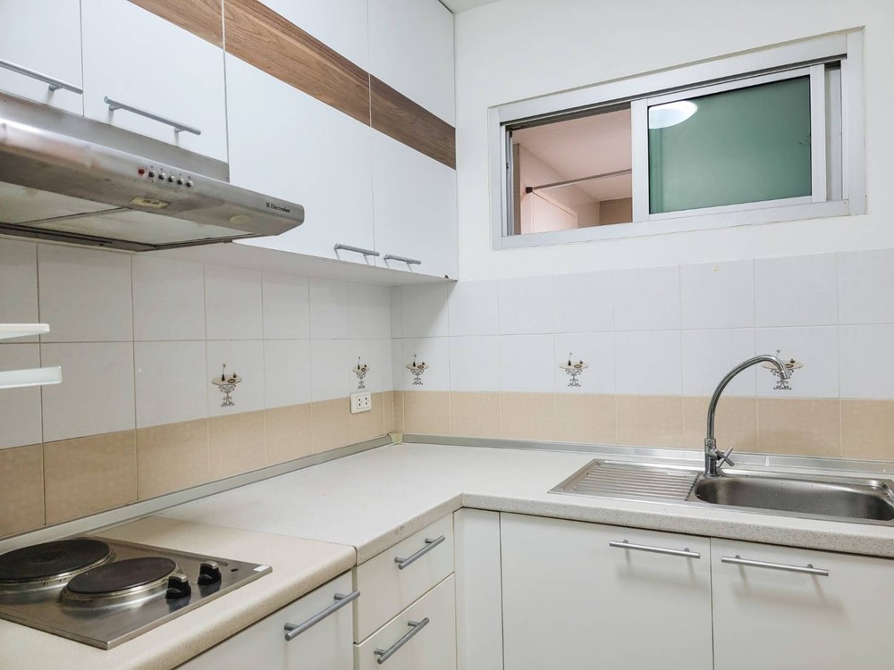 Sale or rent Condo One Thonglor (low rise) ขายคอนโดวัน ทองหล่อ (สุขุมวิท 40 )  