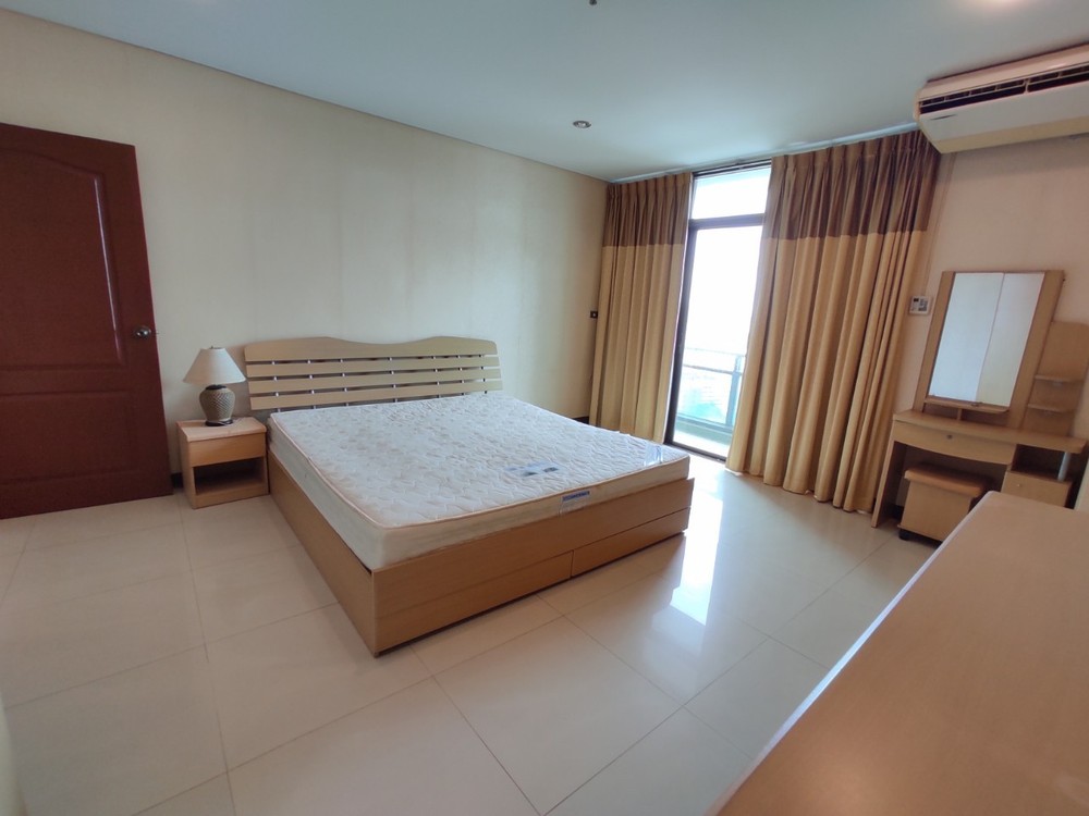 [สำหรับเช่า] Lunpini Paek View ห้องสวย ชั้นสูง วิวเมือง ตกแต่งครบพร้อมเข้าอยู่