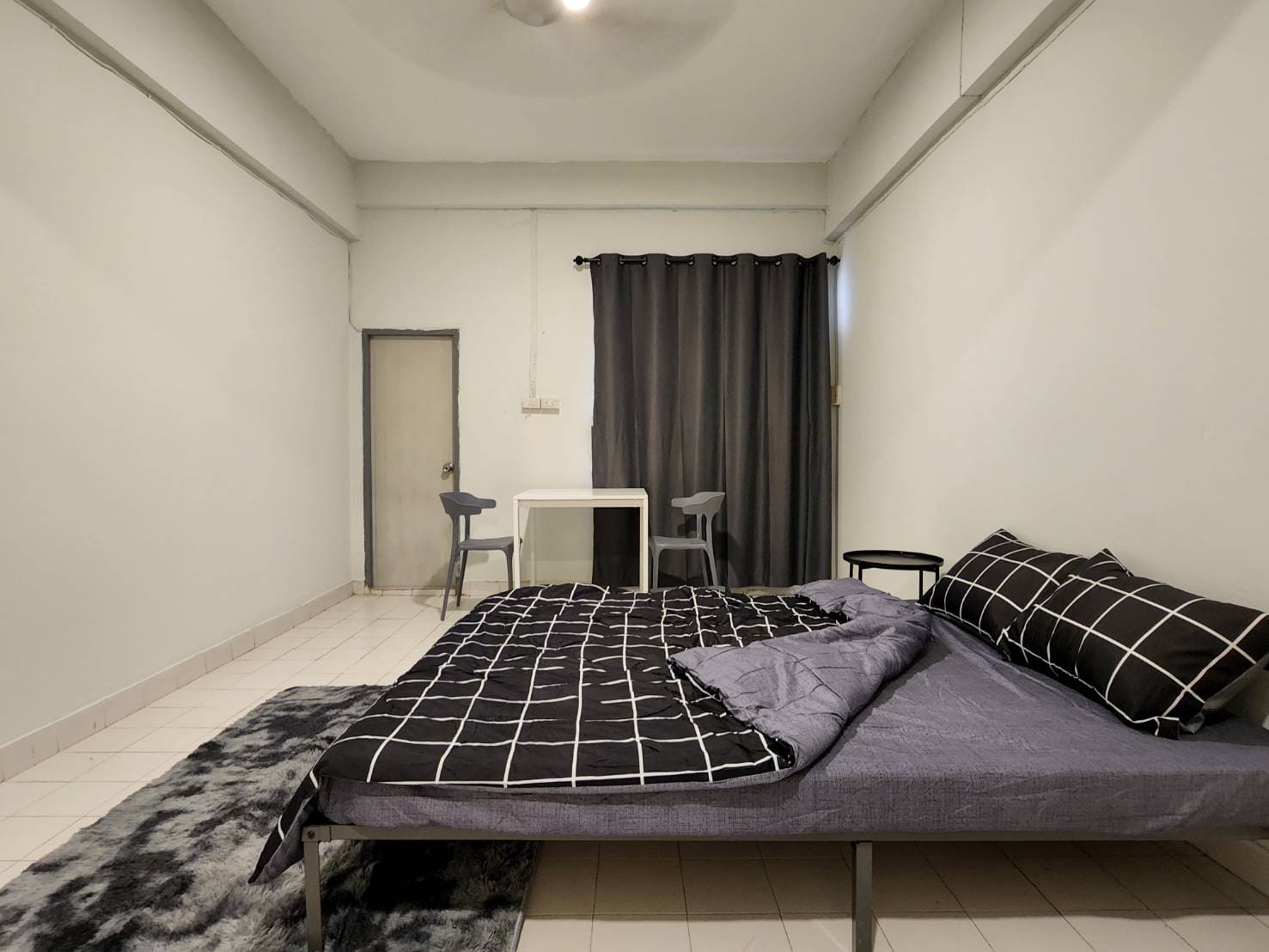 บริการห้องพักรายเดือน  ย่านลาดพร้าว114  เอส.ที.เรสซิเด้นท์  (st. residence ซ.114 ถ.ลาดพร้าว)