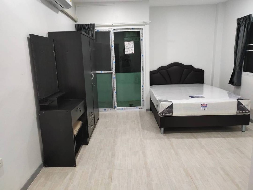 ห้องพัก เจริญกรุง57 (ใกล้BTS ตากสิน)