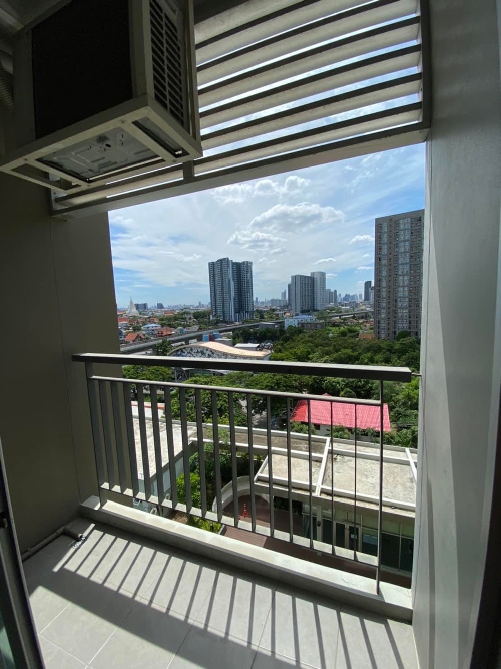 ให้เช่าโครงการ แอสปาย สาทร - ตากสิน (ทิมเบอร์โซน) ใกล้ BTS วุฒากาศ 400 ม..