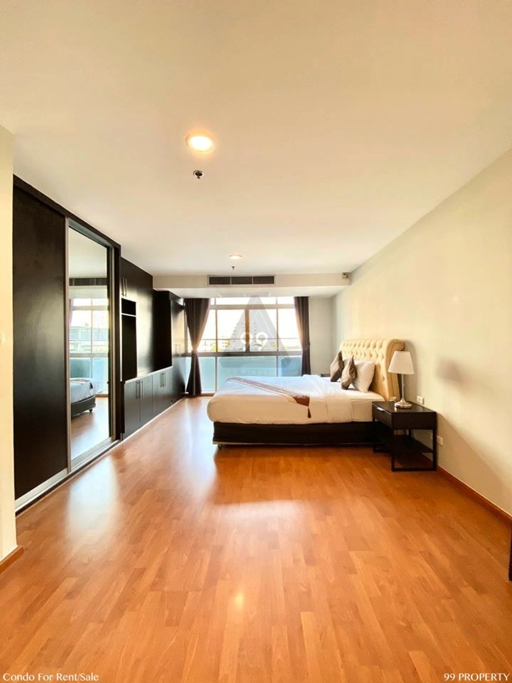Waterford Diamond Sukhumvit 30/1 [วอเตอร์ฟอร์ด ไดมอน สุขุมวิท30/1]   Pet friendl (คอนโด เลี้ยงน้องหมา ,น้องแมวได้)