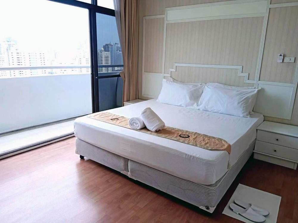 Room For Rent